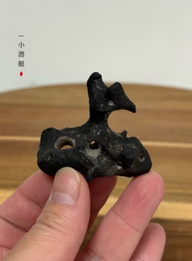 小鲸鱼天然太湖石桌面小摆件原石原底动物象形石潜艇书桌茶桌摆件