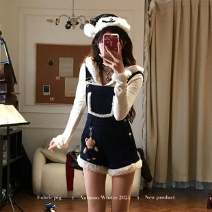 女秋冬减龄毛边连体短裤 设计感休闲蓝色背带裤 子 蓝绒奶糖 织物猪