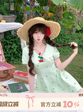 织物猪 薄荷青柠 甜美风绿色格子连衣裙女夏樱桃印花野餐度假短裙