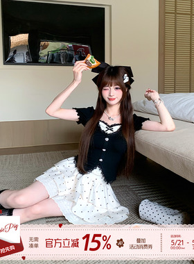 织物猪 恋恋笔记 韩系纯欲穿搭黑色短袖上衣女夏甜美针织修身T恤