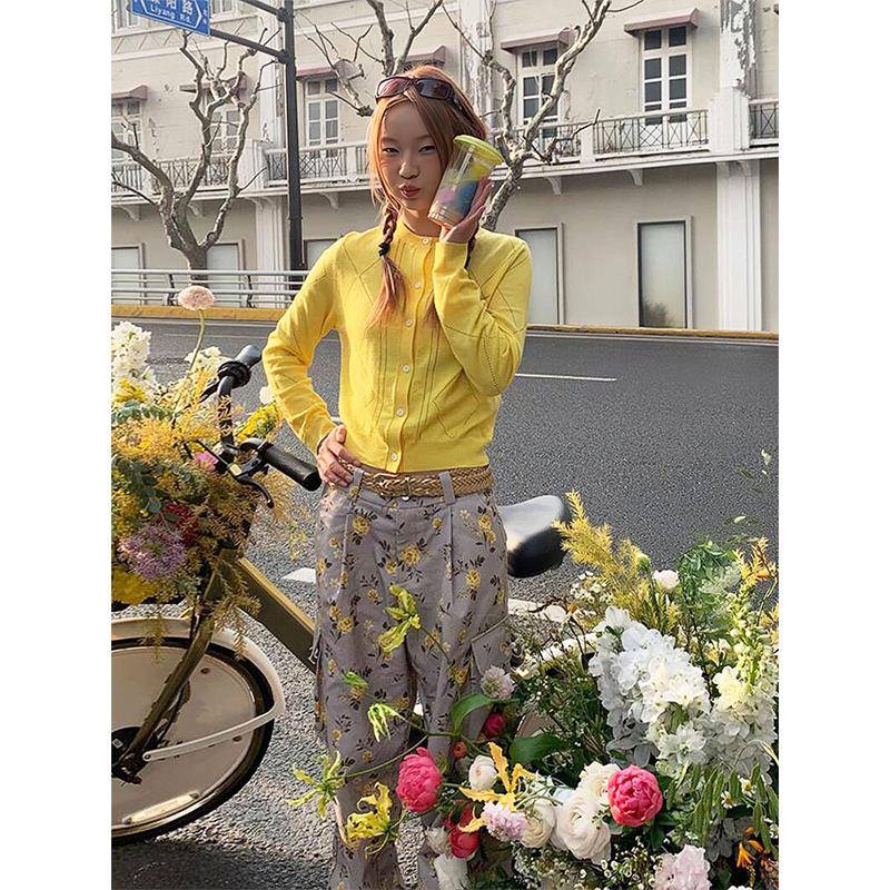 韩系多巴胺毛衣外套女春季菱格镂空圆领针织开衫学院风软糯上衣潮
