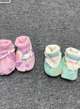 黄色小鸭婴儿脚套袜子鞋袜软0-9