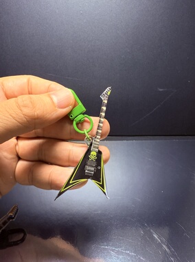 博多之子 ESP Alexi Lahio Ripped 叉子电吉他挂件