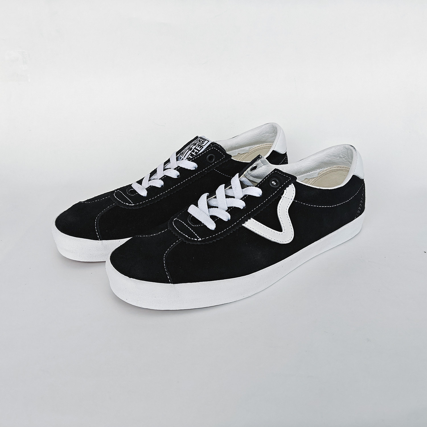 VansSport73黑白板鞋复古潮流