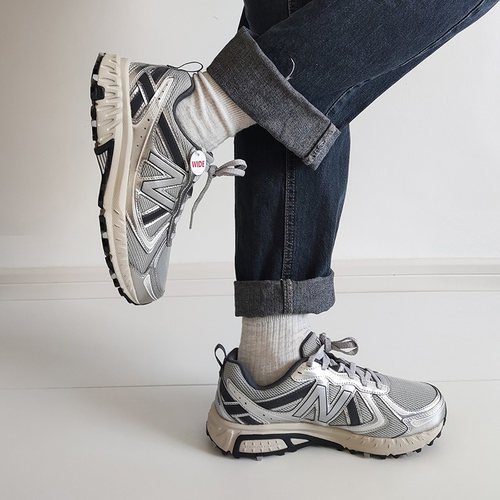 NB410复古灰银慢跑步鞋百搭透气