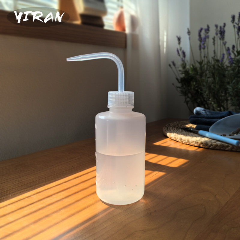 多肉浇水壶洒水挤压式滴水壶透明尖嘴弯头长嘴大小号家用手捏喷壶