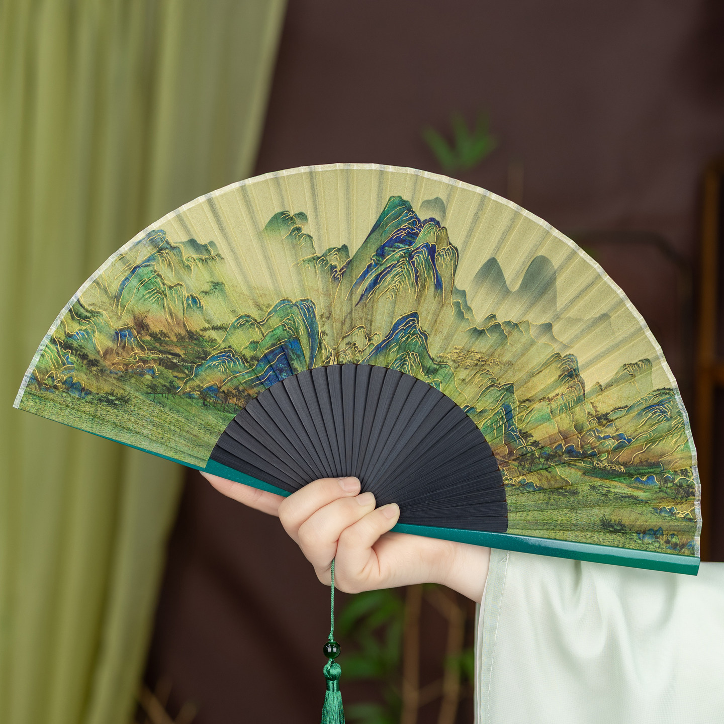 国风扇子折扇古风夏天便携小巧新中式汉服拍照专用舞蹈扇开合丝滑