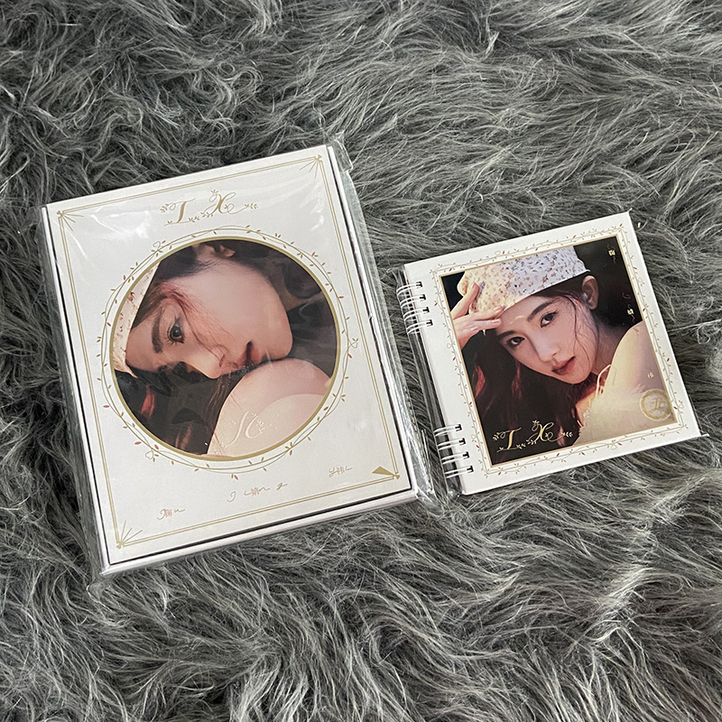 鞠婧祎 出道九周年实体纪念专辑《IX》CD+小卡海报 平装版 精装版