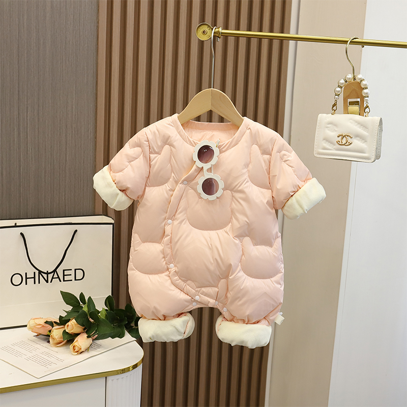 可内穿婴儿轻薄羽绒服冬装连体衣