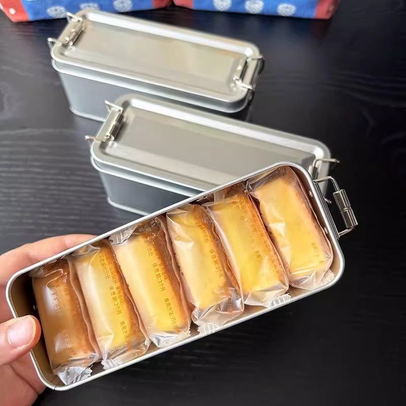 铁盒凤梨酥精美铁盒装早餐代餐台湾传统糕点心伴手礼盒新鲜营养