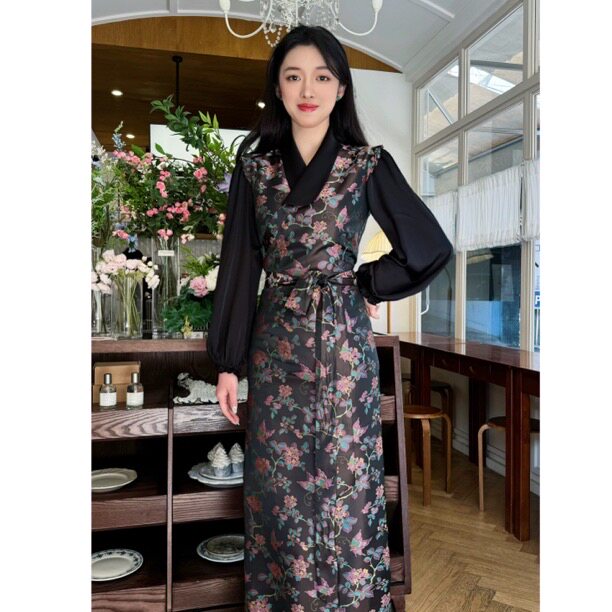 【雍嘉娜】.连衣裙与花.复古时尚藏装国风民族风西藏服女款新款