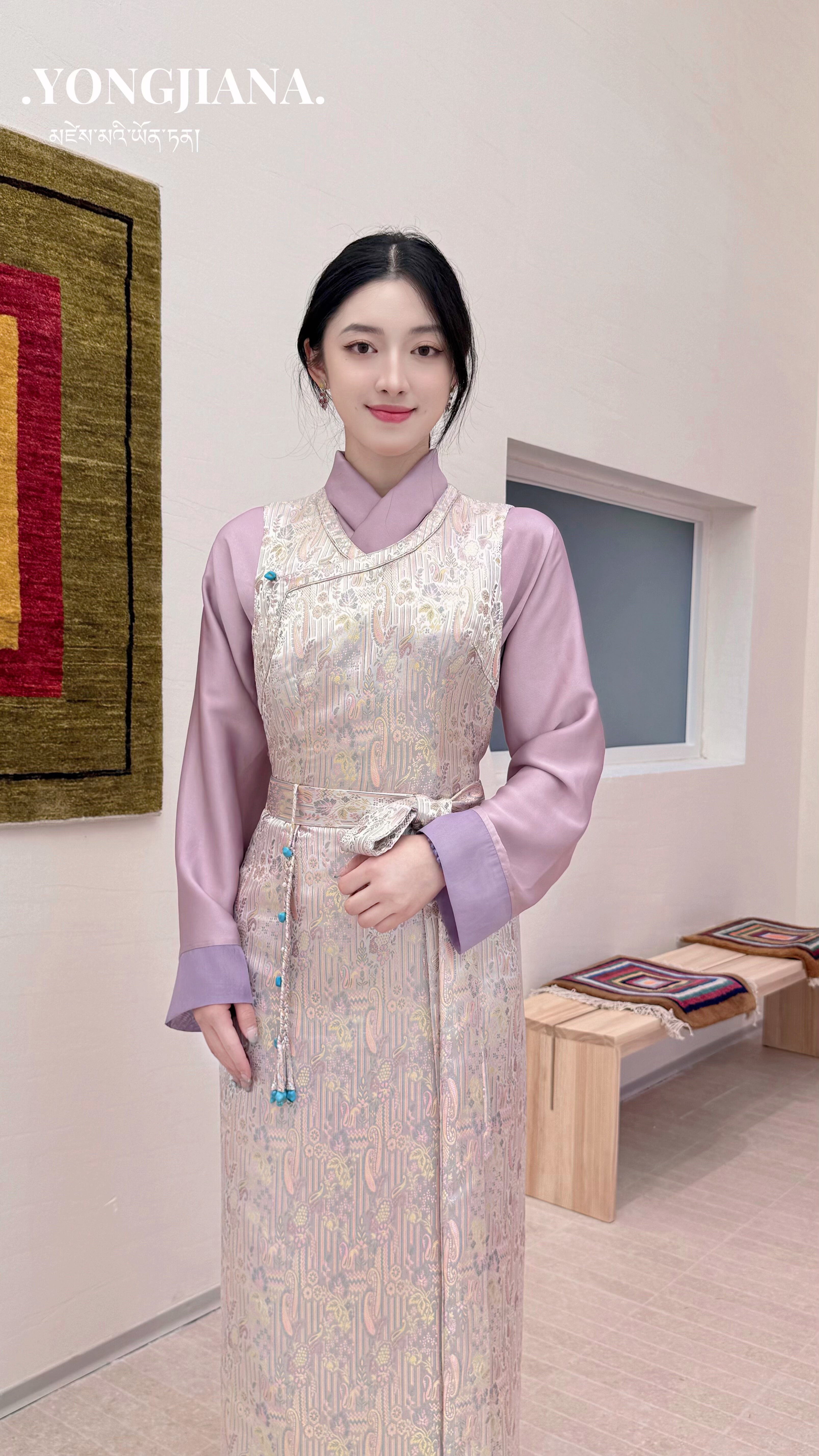 【雍嘉娜】藏装女浅紫色系春夏织锦面料真两件西藏服