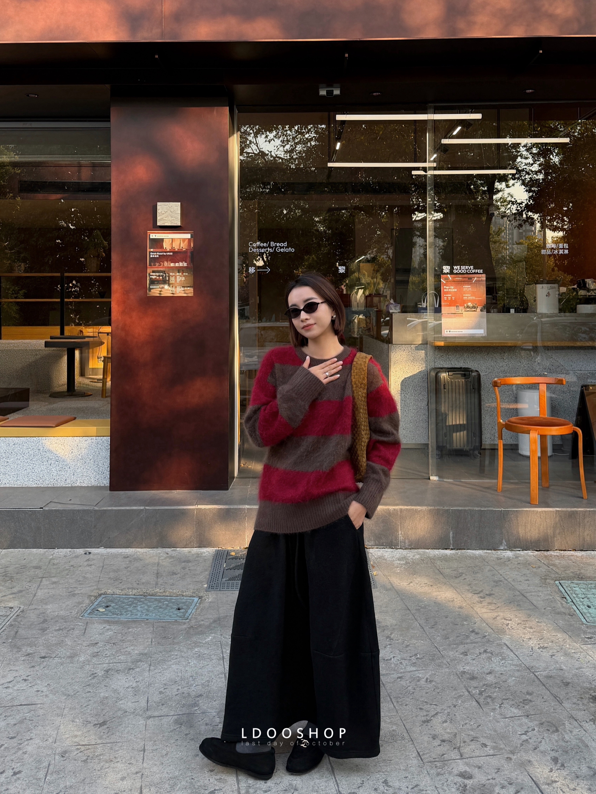 100%山羊绒拉绒撞色圆领条纹毛衣