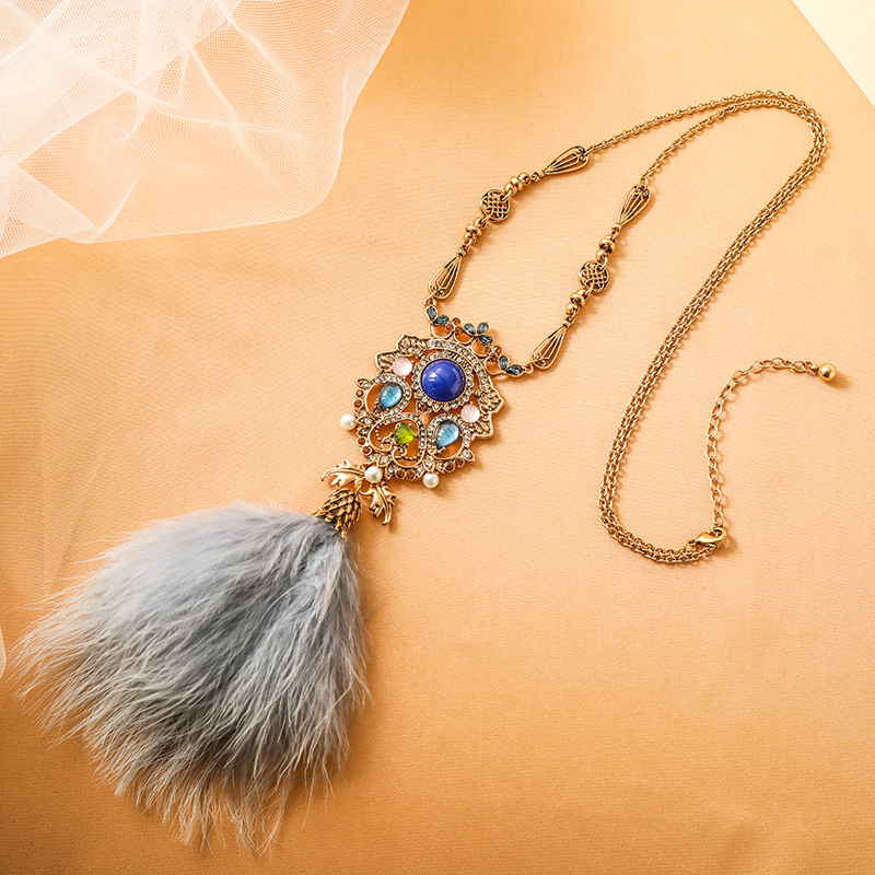 项链女潮网红气质欧美个性创意宝石羽毛吊坠气质百搭毛衣链长款