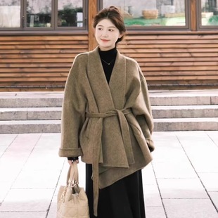 老钱风高级感卡其色中长款毛呢外套冬季加厚呢子大衣女设计感小众