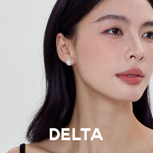 珍珠耳钉女精致小巧轻奢高级感气质大气小众设计纯银锆石秋冬耳饰