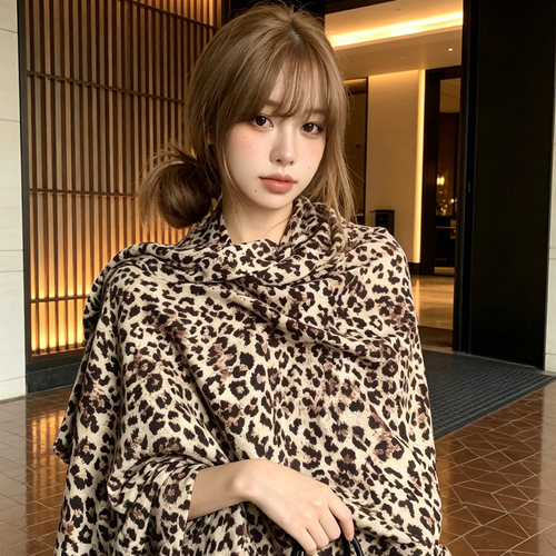 美式复古豹纹大披肩丝巾女外搭高级感显气质秋冬新款保暖防0912r