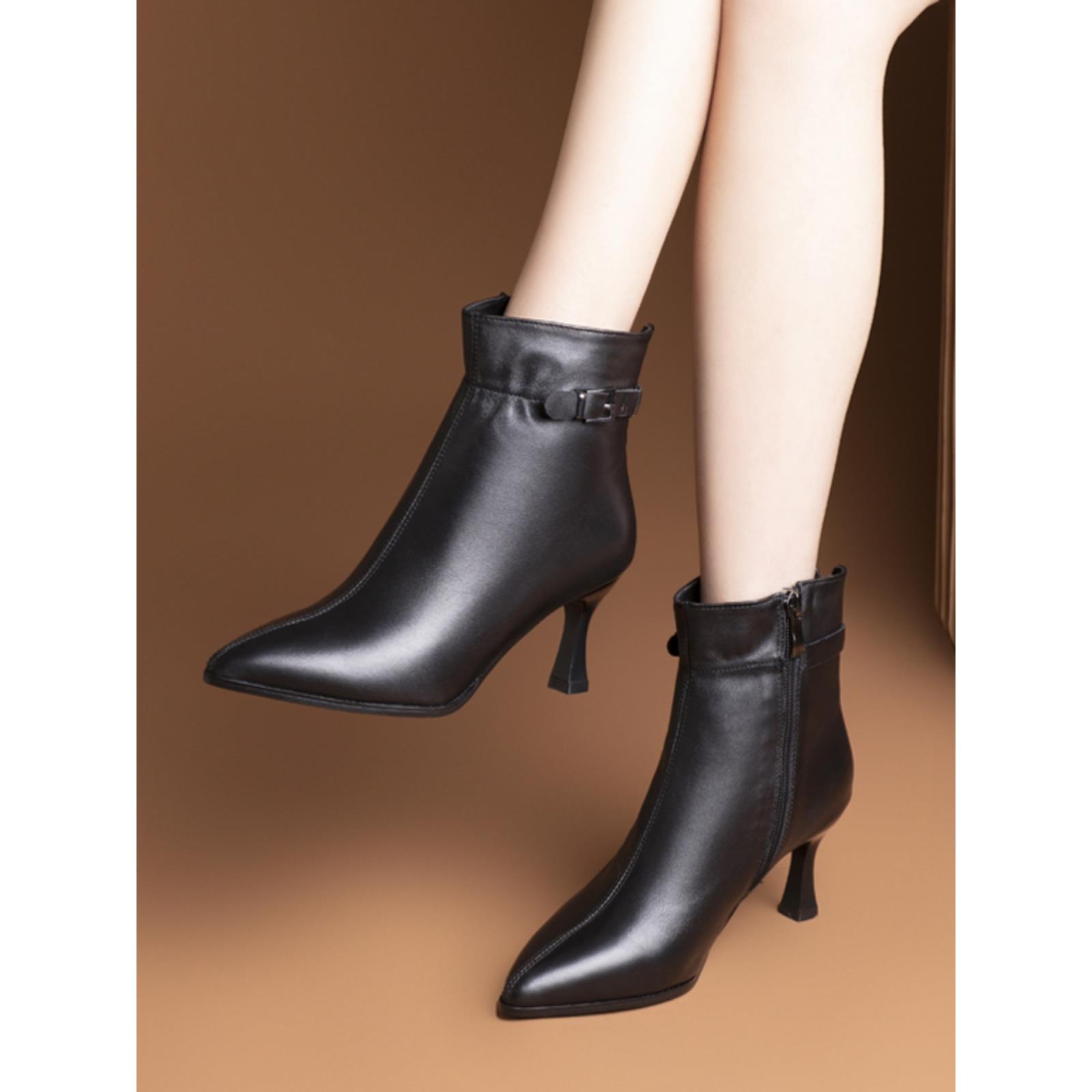 秋冬季小跟高跟鞋女2025瘦瘦靴子加绒短靴尖头细跟百搭皮靴1113n