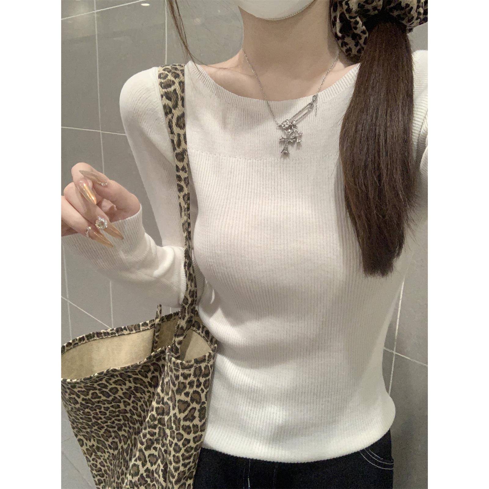 秋冬韩版设计感修身气质圆领显瘦针织打底衫内搭毛衣长袖上1210u