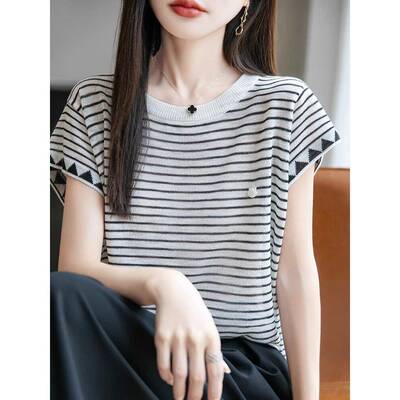 夏款好看的装饰条纹色块针织短袖女子夏季轻冰丝竹圆领宽松t0306d
