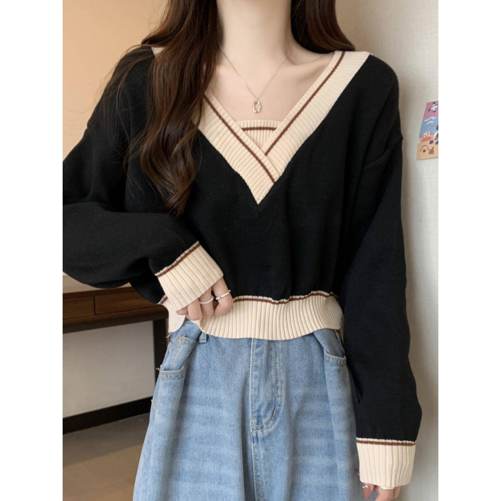 大码秋冬v领针织衫女胖mm遮肉显瘦风短款甜辣长袖上衣秋冬0928e