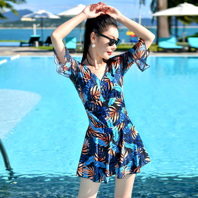 女秋款泳衣成人裙式连体沙滩防晒加肥大码遮肚显瘦中年妈妈0830b