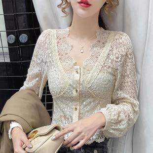 V领蕾丝衫 大尺码 年新款 网纱修身 内搭花1221k1 法式 秋冬女打底衫