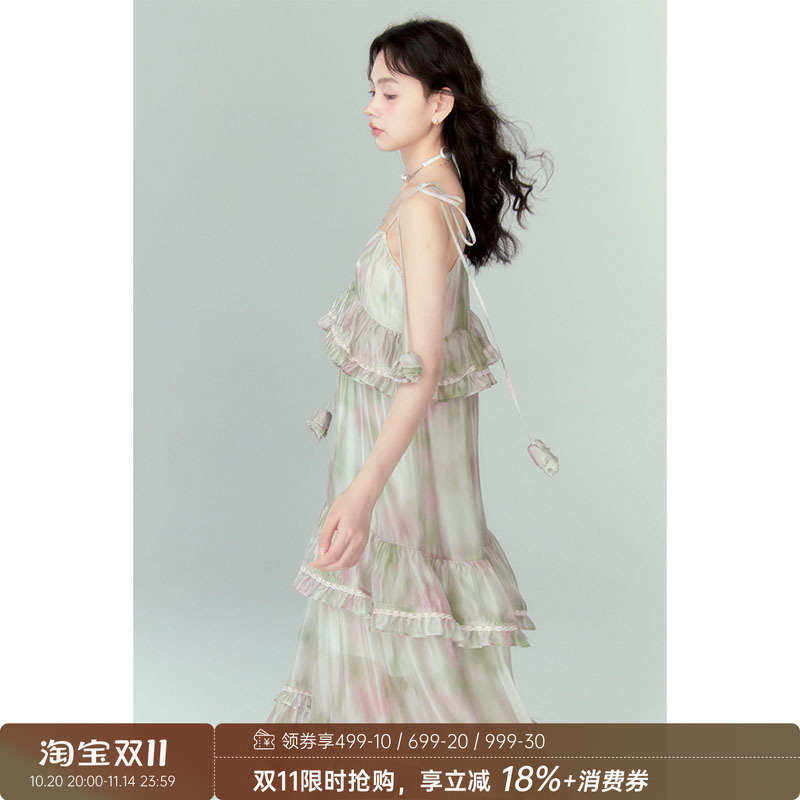 度假风花朵吊带连衣裙