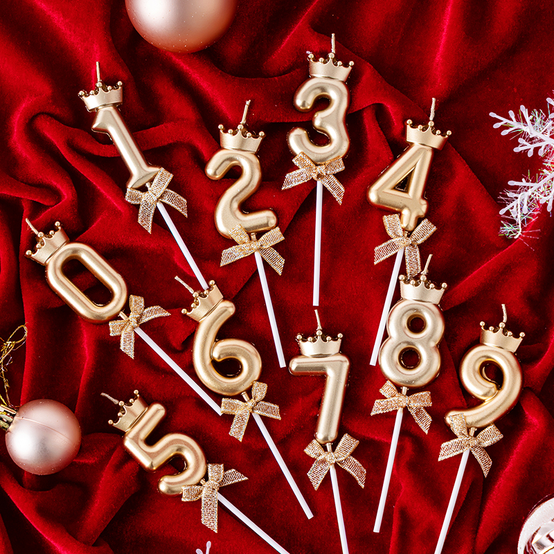 皇冠蝴蝶结数字蜡烛装饰