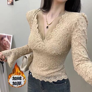 加绒蕾丝长袖衬衫女2026秋冬新款百搭保暖V领拼接网纱打底衫上衣