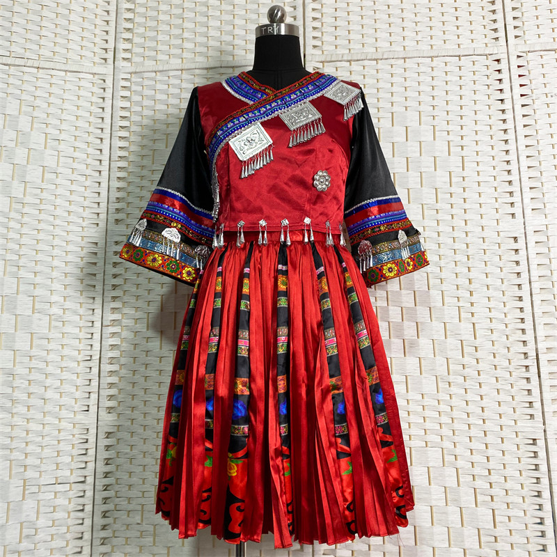 苗族一抹红舞蹈演出服女学生艺考服装少数民族成人练习考级舞台服