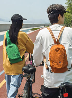 户外便携小挎包男款轻便外出骑行包运动登山包女胸包休闲单肩背包