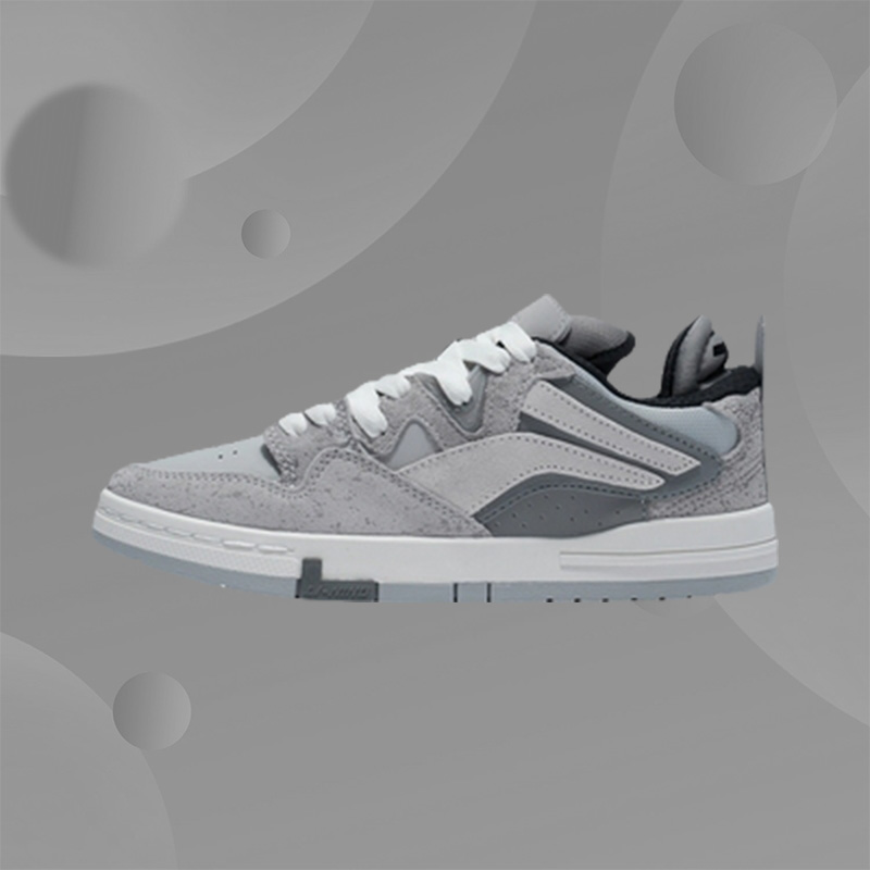 李宁冬季新款女子惟吾Pro软弹舒适文化运动板鞋AECR044