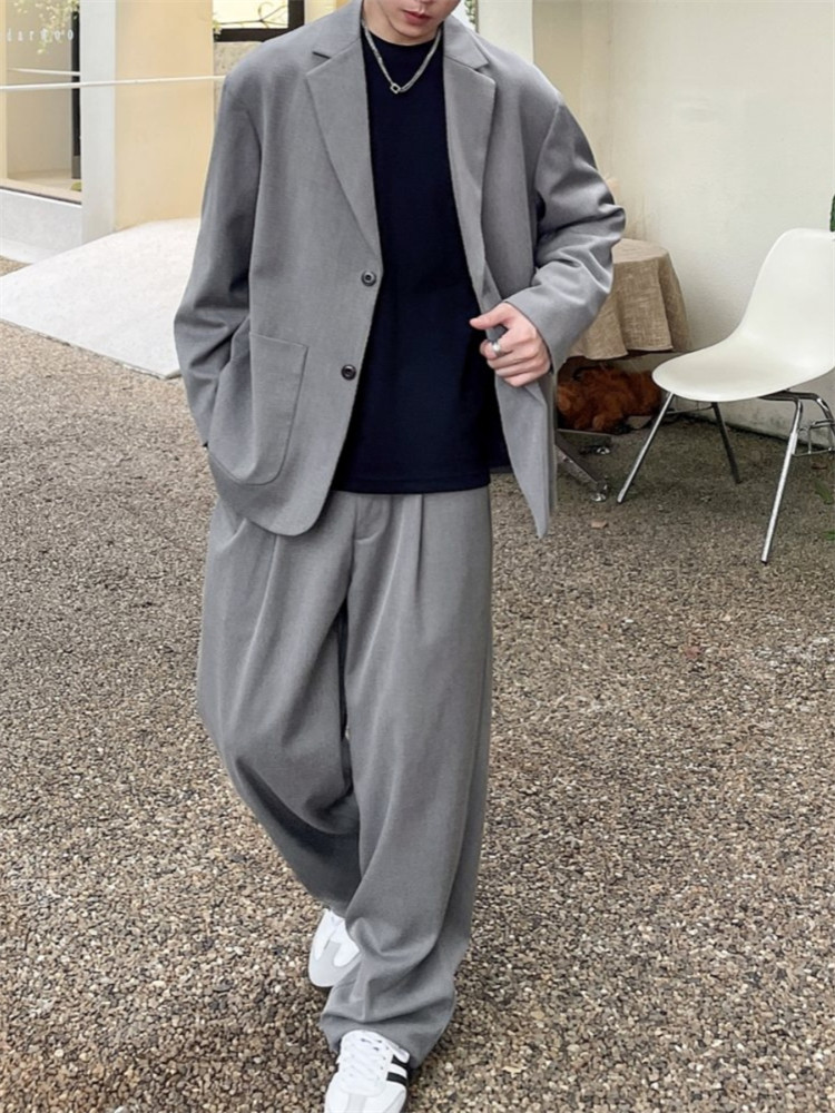 2025高端休闲西装套装高级感痞帅秋款新款男条斜纹西服外套两件套