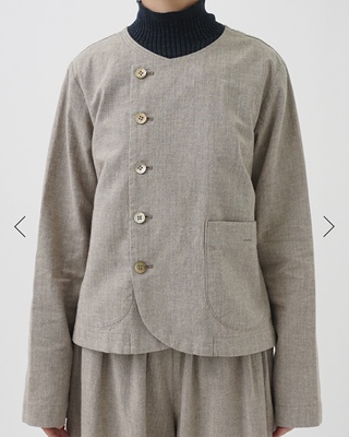 日本购 pallas palace外套 圆领 25/12