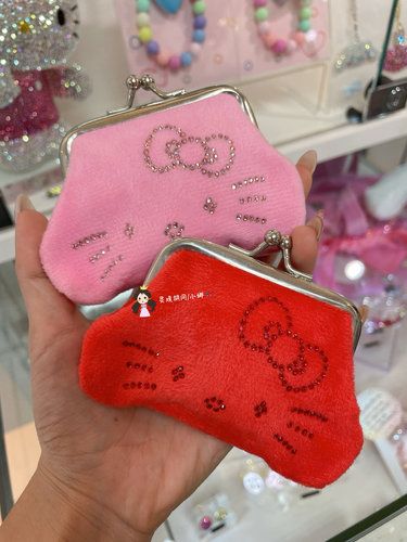 日本购在途 kitty联名款口金包 blingme正品 丝绒零钱包