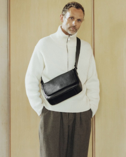 直邮 土屋包制作所 单肩斜挎包18 9cm 多油软荔枝牛皮 日本代购