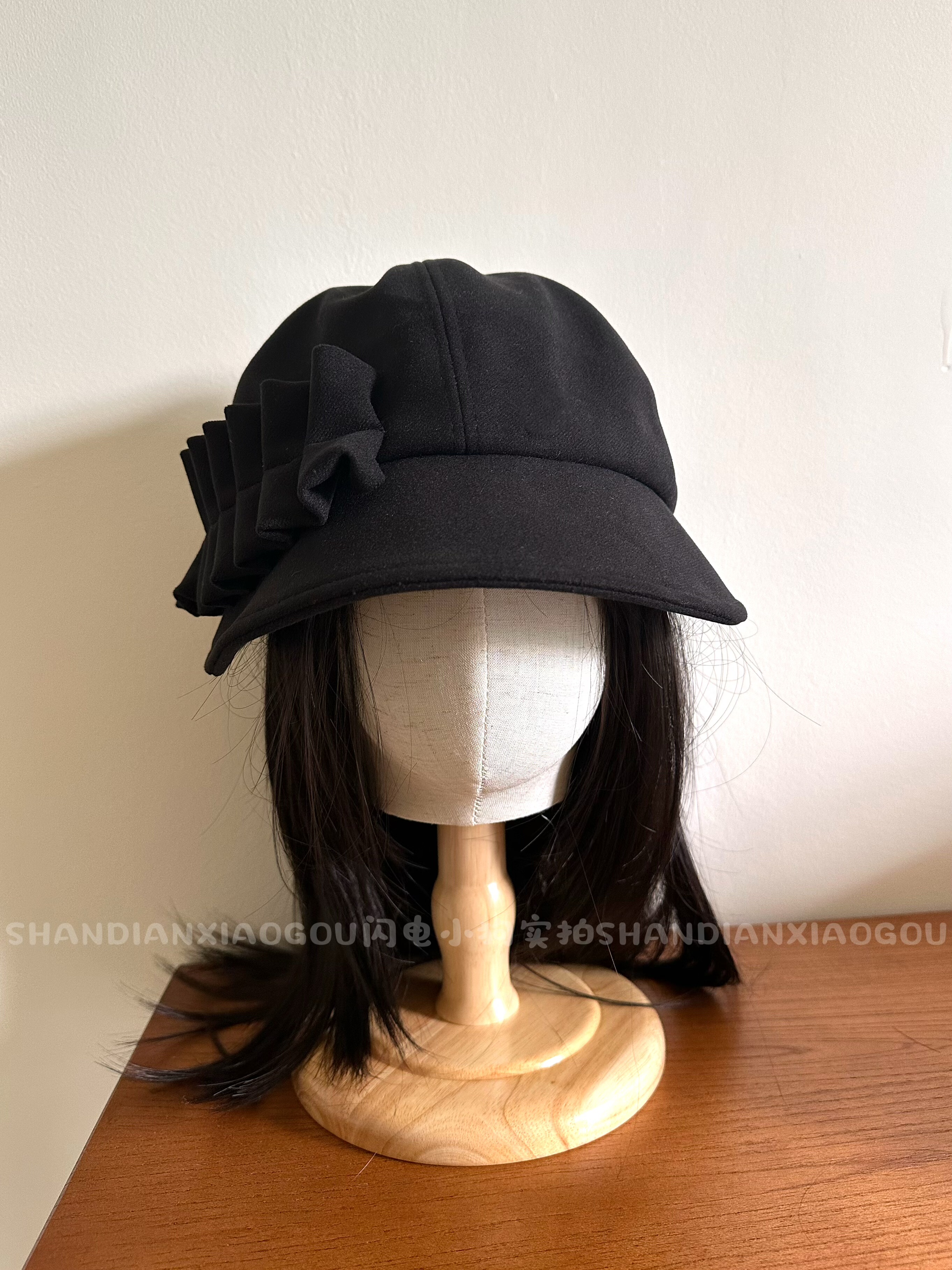 日系百褶毛呢渔夫帽*显脸小百搭黑色渔夫帽春秋软顶潮流帽