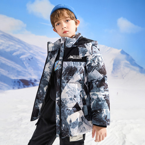雪中飞高街儿童羽绒服