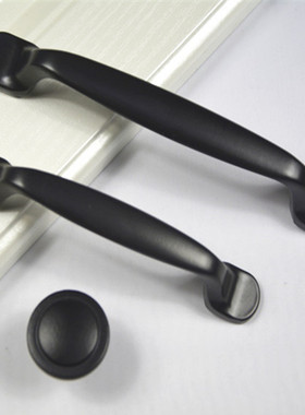 美式黑色长条橱柜门把手现代衣抽屉简约北欧新款单孔小拉手百搭