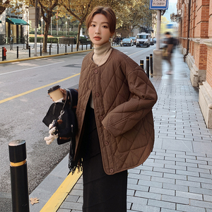 现货 136-8437p165k248  菱格棉衣外套女图片