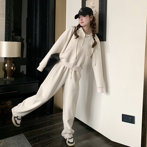 大货已出 运动套装136-8510-P165K228 休闲套装女图片