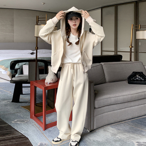 大货已出 运动套装136-8510-P165K228 休闲套装女图片