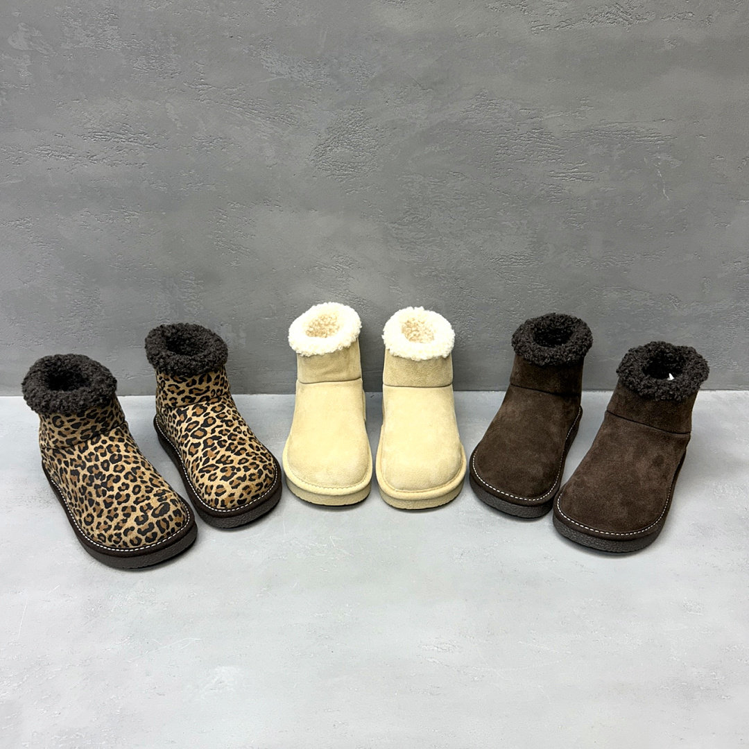 冬季加绒保暖防滑厚底女雪地靴