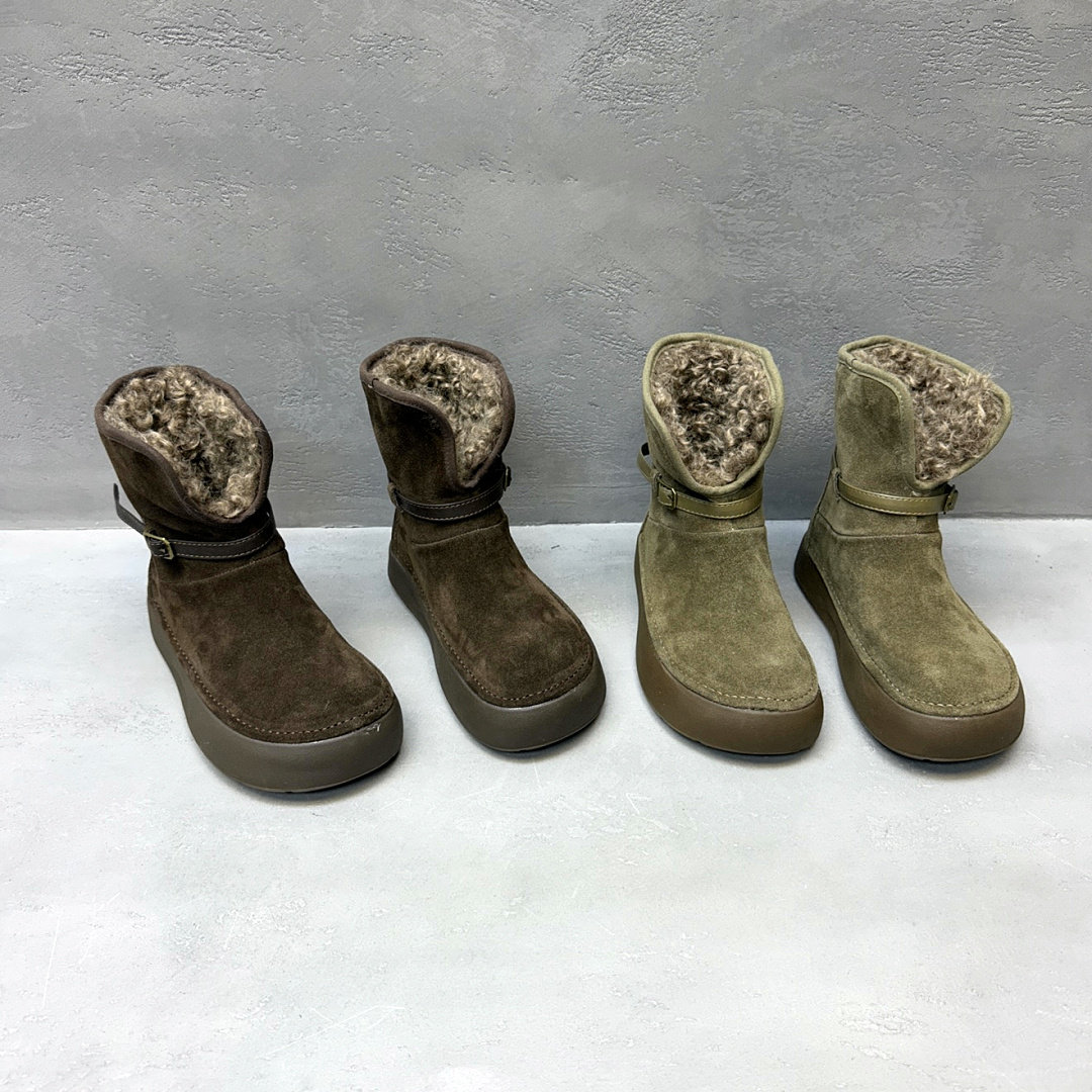 女冬季加绒保暖厚底防滑雪地靴