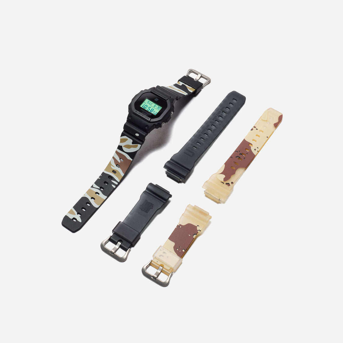 UNDEFEATED x CASIO G-SHOCK联名款小方块电子手表 DWE5600