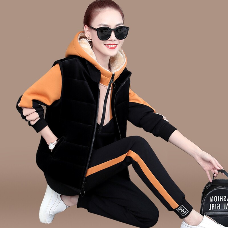 運動套裝女冬裝2021新款加厚加絨保暖大碼馬甲休閑連帽棉衣三1205在類目 女裝/女士精品, 套裝/學生校服/工作制服, 休閒運動套裝中 - 來自Buy2taobao.com提供專業的淘寶代購服務