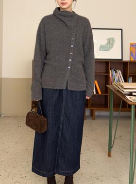 DFD 软乎乎的拉毛羊毛深灰色经典斜门襟收腰设计款柔软毛衣长袖女