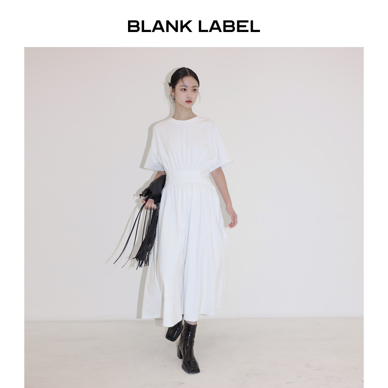 BLANK LABEL 极简高级高克重秘鲁棉双面针织白色收腰连衣裙夏季 - 实物图