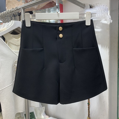 芊编依格9838西装短裤女热裤